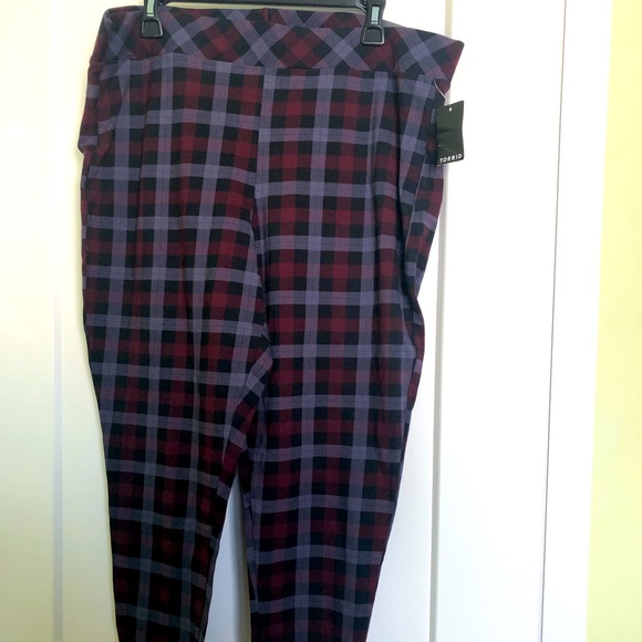 NWT Burgandy/Black/Grey Plaid Tights - Picture 1 of 3